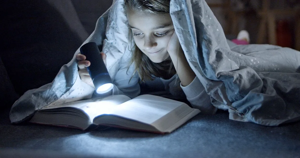 Angst im Dunkeln: Was Kindern hilft – und was nicht